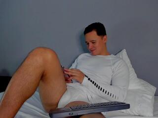 Thomas Matos webcam model stream image