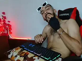 azesrie webcam model stream image