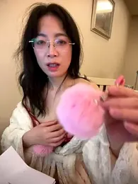 yourkeer webcam stripchat model stream image