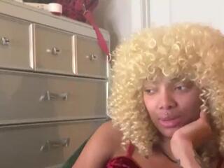 Simone Money webcam model stream image