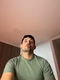 TroyeSavage webcam model stream image