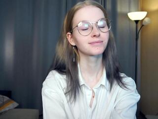 Floria Horita webcam flirt4free model stream image