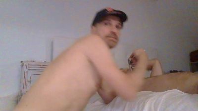 mickredge webcam cam4 model stream image