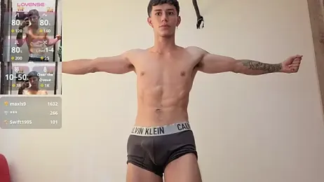 Cristopher23_ webcam model stream image