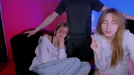 gloria_bubble webcam model stream image