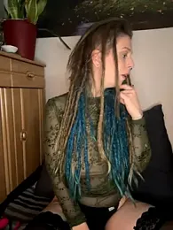 MenaDreadfull webcam model stream image