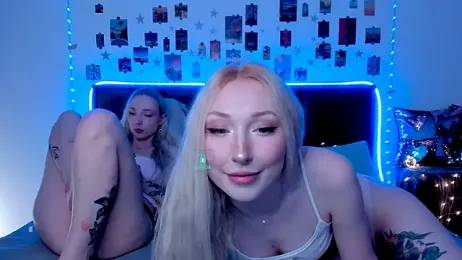 AlexRoseLiRed webcam model stream image