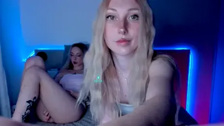 AlexRoseLiRed webcam model stream image