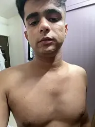 Yashhhh_69 webcam model stream image
