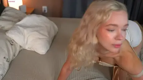 TastyTiffy webcam model stream image