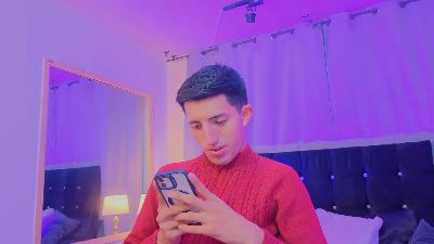 Un_Sluttyy webcam model stream image