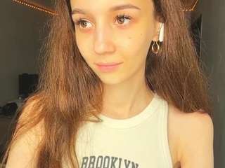sondrafausnaugh webcam model stream image