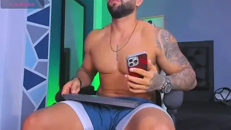 alex_oficial webcam stripchat model stream image