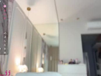 eva_j webcam model stream image