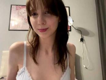 Lia-Kim webcam model stream image