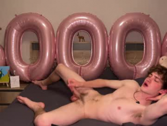 aronyou_win webcam model stream image