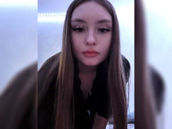 Lilitmoon webcam model stream image