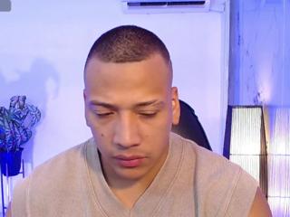 Max Turneer webcam model stream image