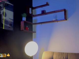 Andreww Brownn webcam model stream image