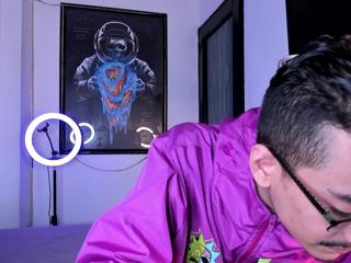 Yader Slim webcam model stream image