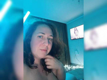 Olga372 webcam model stream image