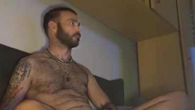 jacket_man webcam cam4 model stream image