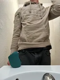 gymratforyouu webcam stripchat model stream image