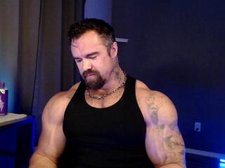 Richard Sutherland webcam model stream image