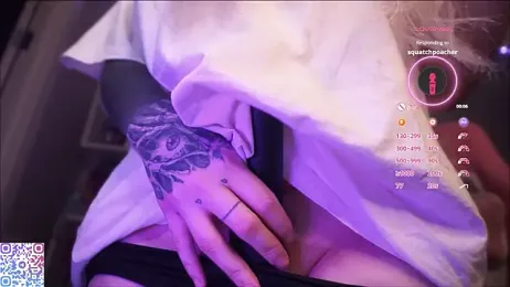 hikmurr webcam stripchat model stream image