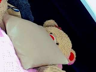 carolinna-doll webcam model stream image