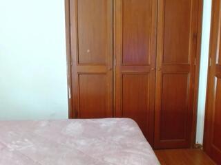 Violet Donell webcam model stream image