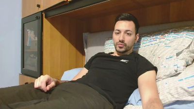 Luca_2730 webcam cam4 model stream image