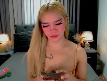 crytastal_lust1212 webcam chaturbate model stream image