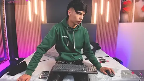 OnlyJos webcam model stream image