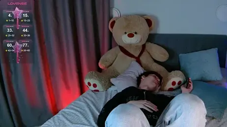 Moon_bite webcam model stream image