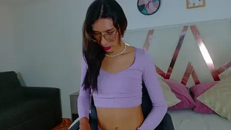 LauraaGomezz__ webcam model stream image