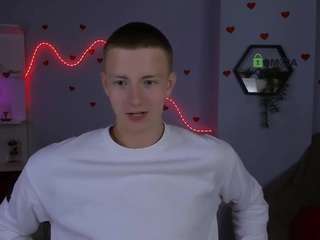 noah-nero webcam camsoda model stream image