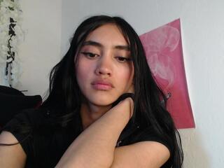 Gabriella Hudson webcam model stream image
