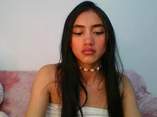Gabriella Hudson webcam model stream image