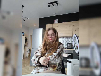 _Lisichka webcam model stream image