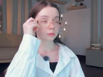 glowhub_ webcam model stream image