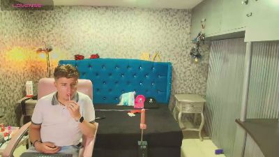 Justnbrianabdsm webcam cam4 model stream image