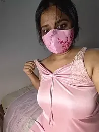 VAIGA-Real_Mallu webcam model stream image
