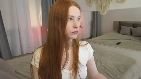 FiaMoor webcam stripchat model stream image