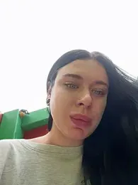AlishaOfThorns webcam model stream image