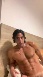 apoloarg_hot webcam model stream image