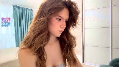 LaurieKempkens webcam model stream image