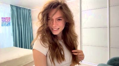 LaurieKempkens webcam model stream image