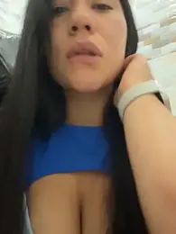 kim_monti webcam model stream image