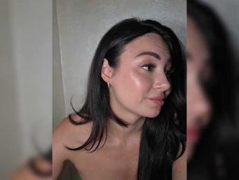 Brunetkaaaa webcam model stream image